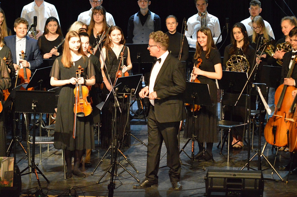 Charytatywny koncert dla Ukrainy - Państwowa Szkoła Muzyczna w Zamościu