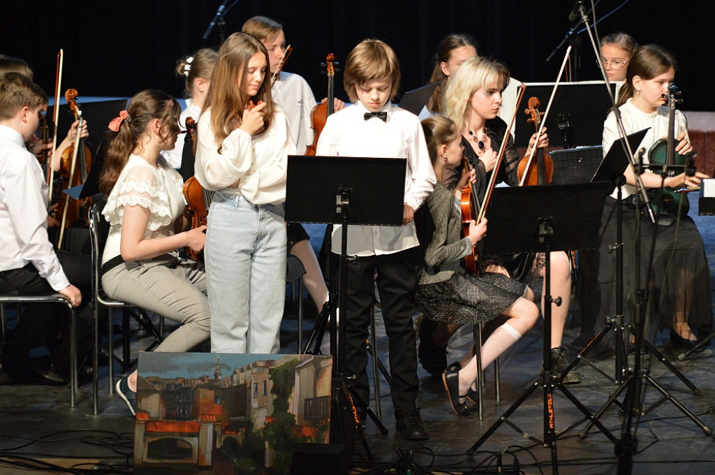 Charytatywny koncert dla Ukrainy - Państwowa Szkoła Muzyczna w Zamościu