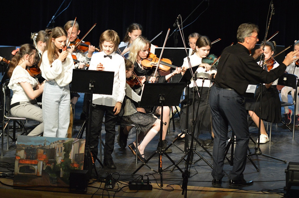 Charytatywny koncert dla Ukrainy - Państwowa Szkoła Muzyczna w Zamościu