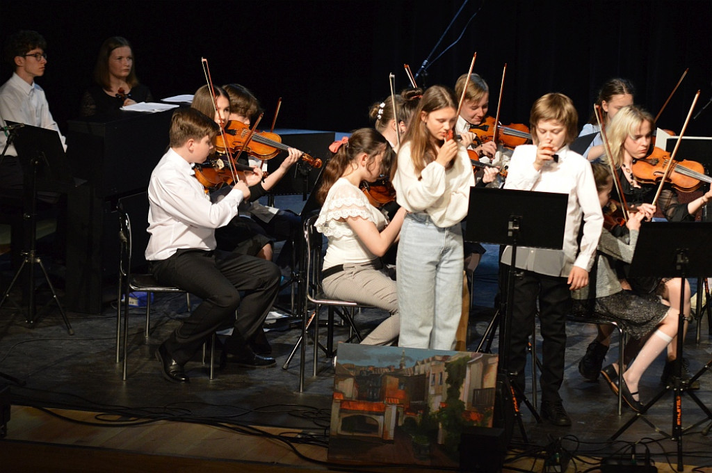 Charytatywny koncert dla Ukrainy - Państwowa Szkoła Muzyczna w Zamościu