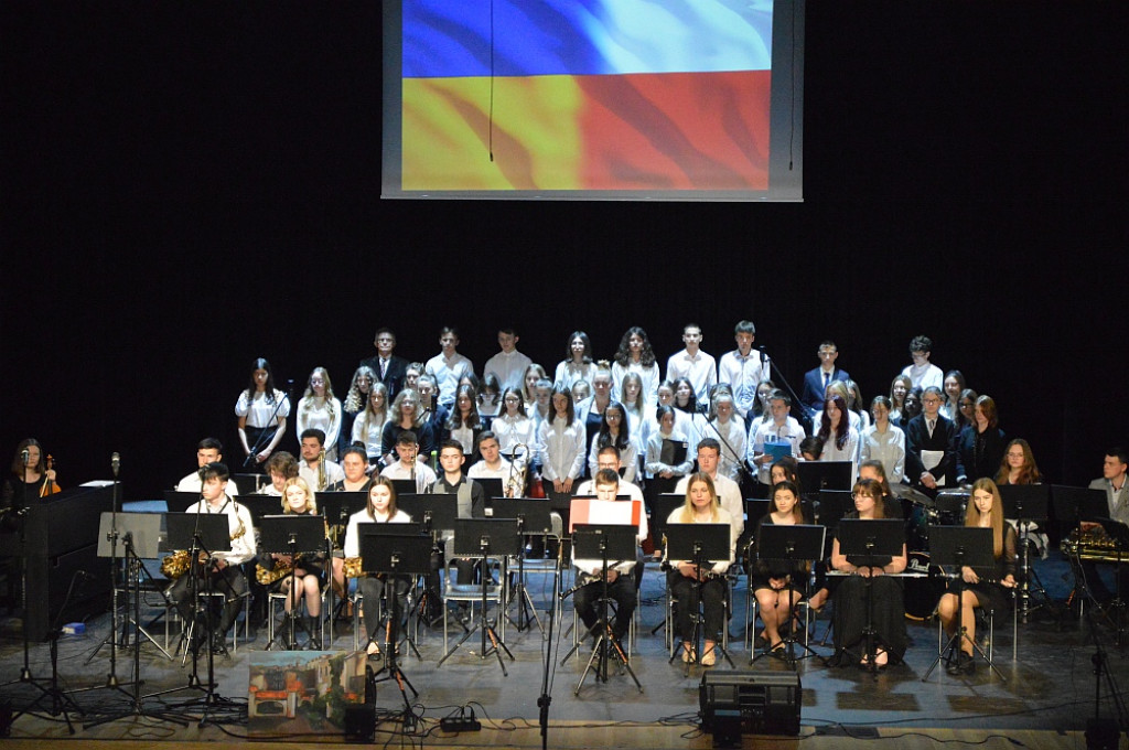 Charytatywny koncert dla Ukrainy - Państwowa Szkoła Muzyczna w Zamościu