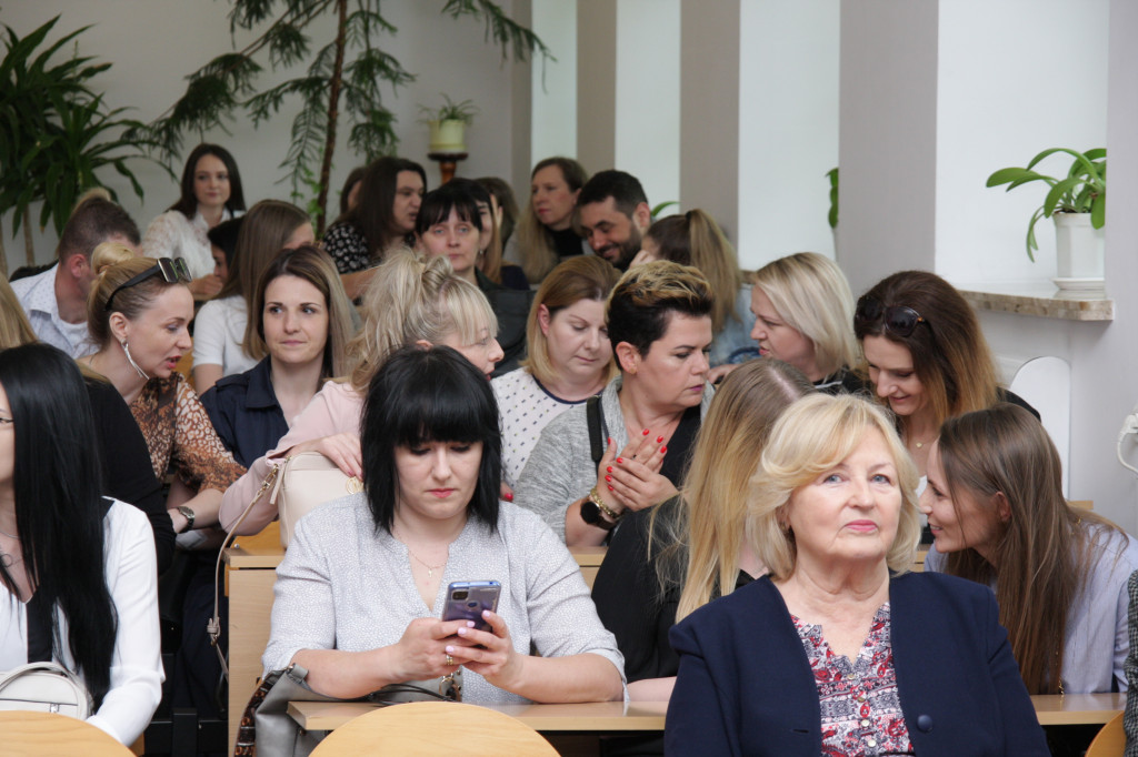 Nowe technologie w administracji i wojsku