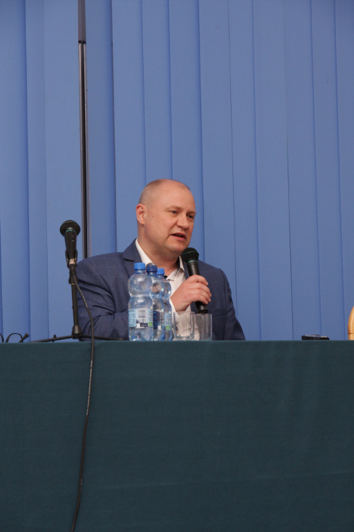Nowe technologie w administracji i wojsku
