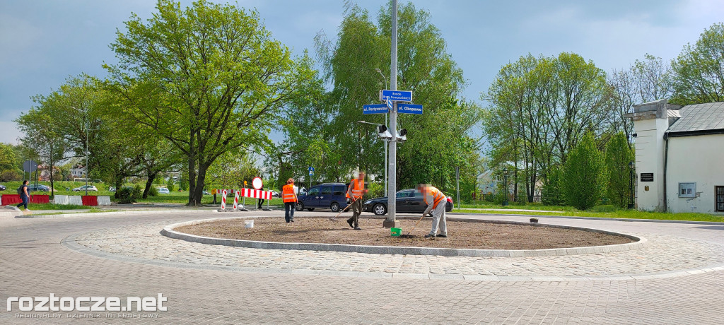 Zmiany na Zamojskich rondach