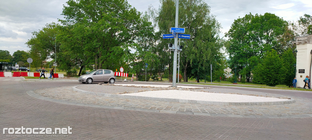 Zmiany na Zamojskich rondach