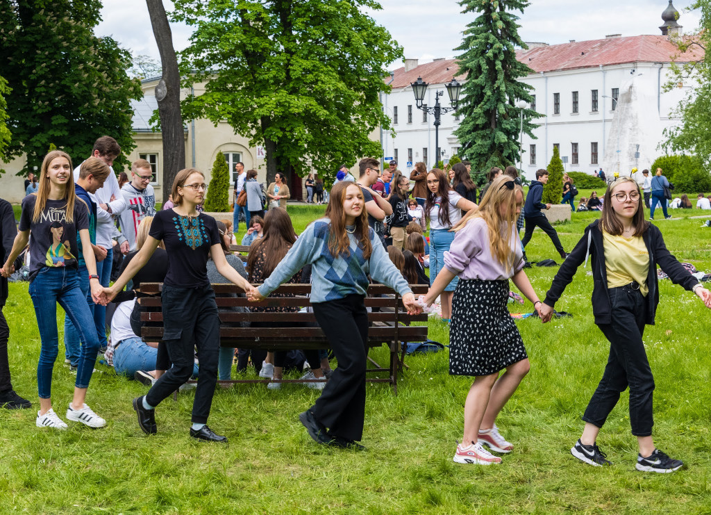 Piknik rekreacyjno-edukacyjny w I LO