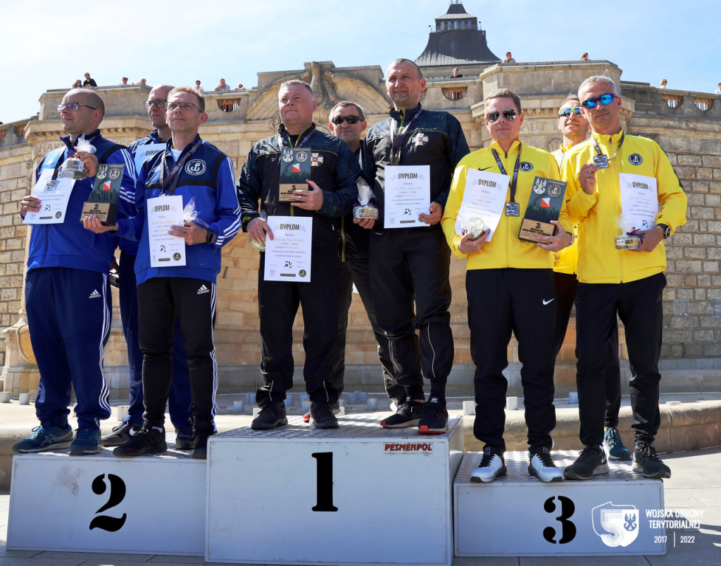 Lubelscy Terytorialsi niepokonani w biegu na orientację