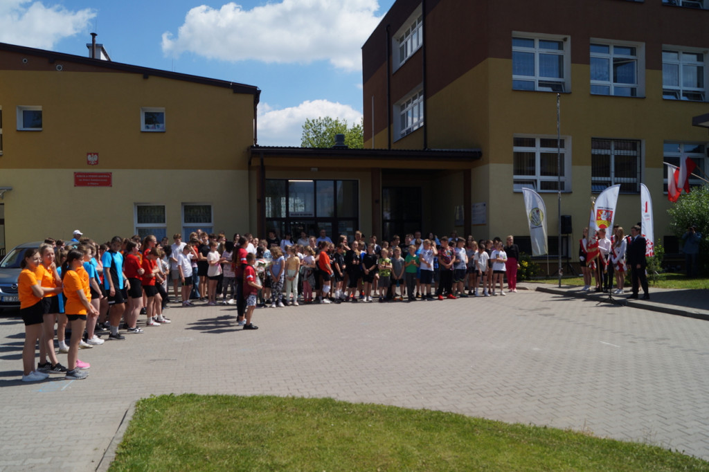 Przez sport przypominamy o historii - turnieje w piłce siatkowej