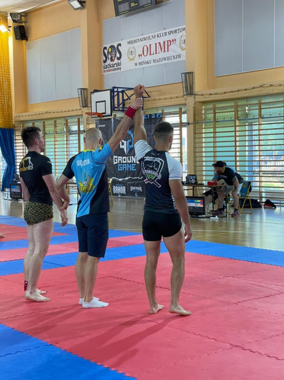 PODWÓJNE MISTRZOSTWO W JIU-JITSU