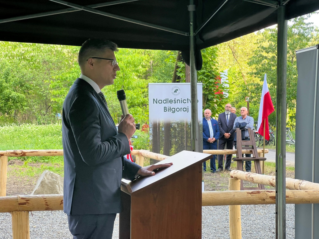 W lasach biłgorajskich upamiętniono Nadleśniczego USOWA