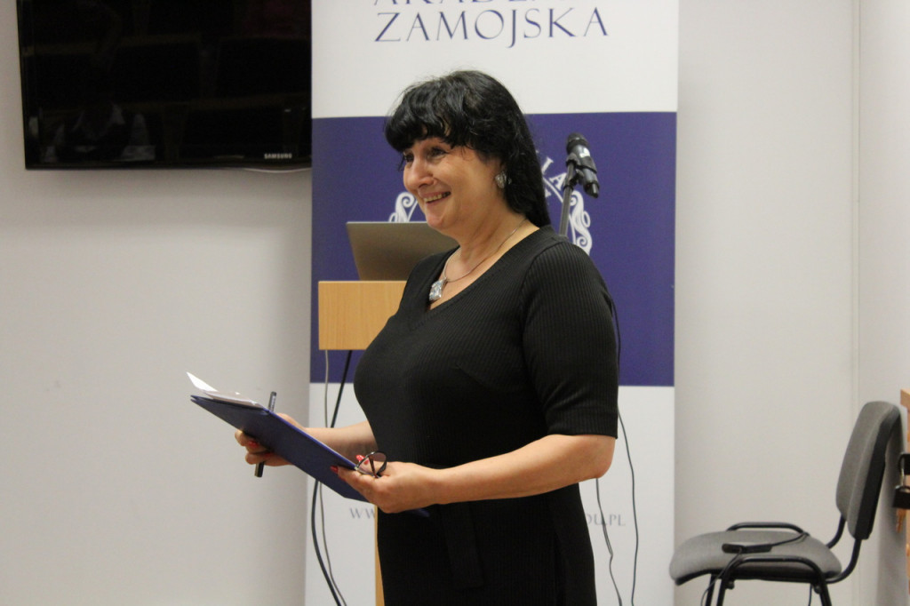 Cyberprzemoc, uzależnienie od mediów społecznościowych - Aktualia Pedagogiki 2022