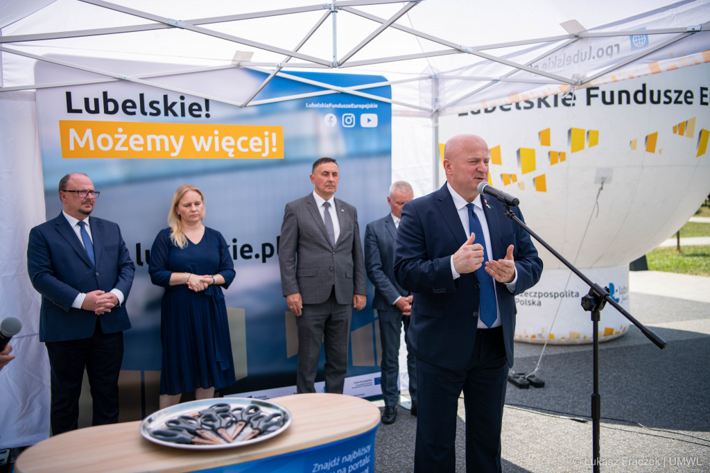 Otwarcie plenerowej wystawy zdjęć prezentującej efekty wdrażania RPO w Lubelskiem