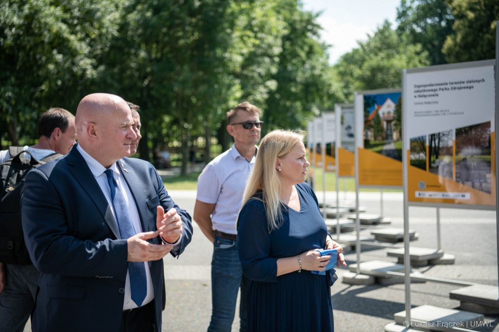 Otwarcie plenerowej wystawy zdjęć prezentującej efekty wdrażania RPO w Lubelskiem