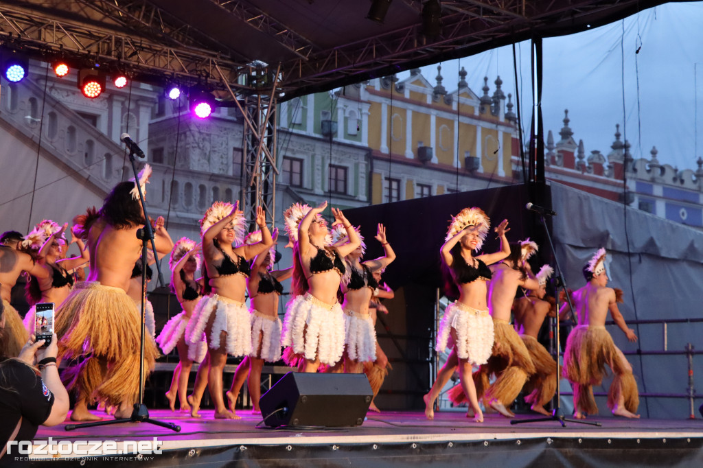 Korowód zespołów i koncert inauguracyjny EUROFOLK - Zamość 2022 [cz. 1]