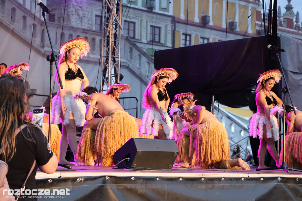 Korowód zespołów i koncert inauguracyjny EUROFOLK - Zamość 2022 [cz. 1]
