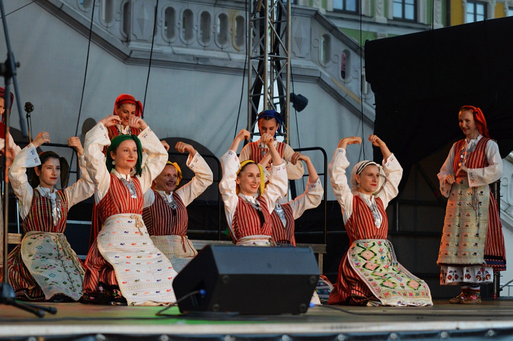 Korowód zespołów i koncert inauguracyjny EUROFOLK - Zamość 2022 [cz. 2]