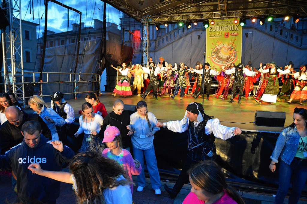 XIX Międzynarodowy Festiwal Folklorystyczny EUROFOLK - Dzień czwarty [15.07.2022]