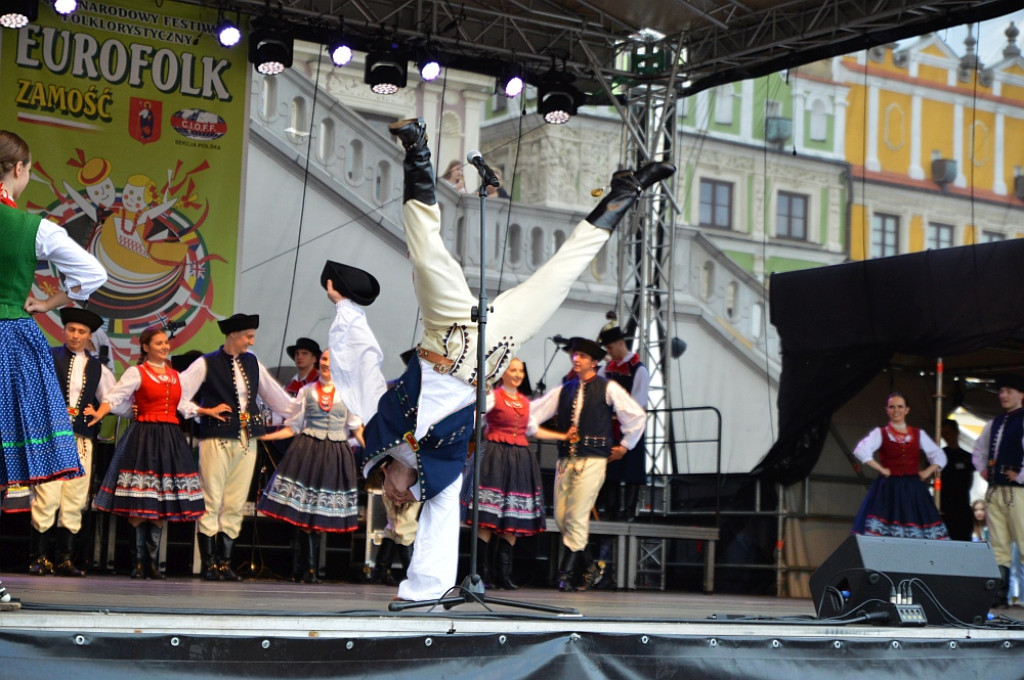 Piąty dzień Międzynarodowego Festiwalu Folklorystycznego EUROFOLK - Zamość 2022