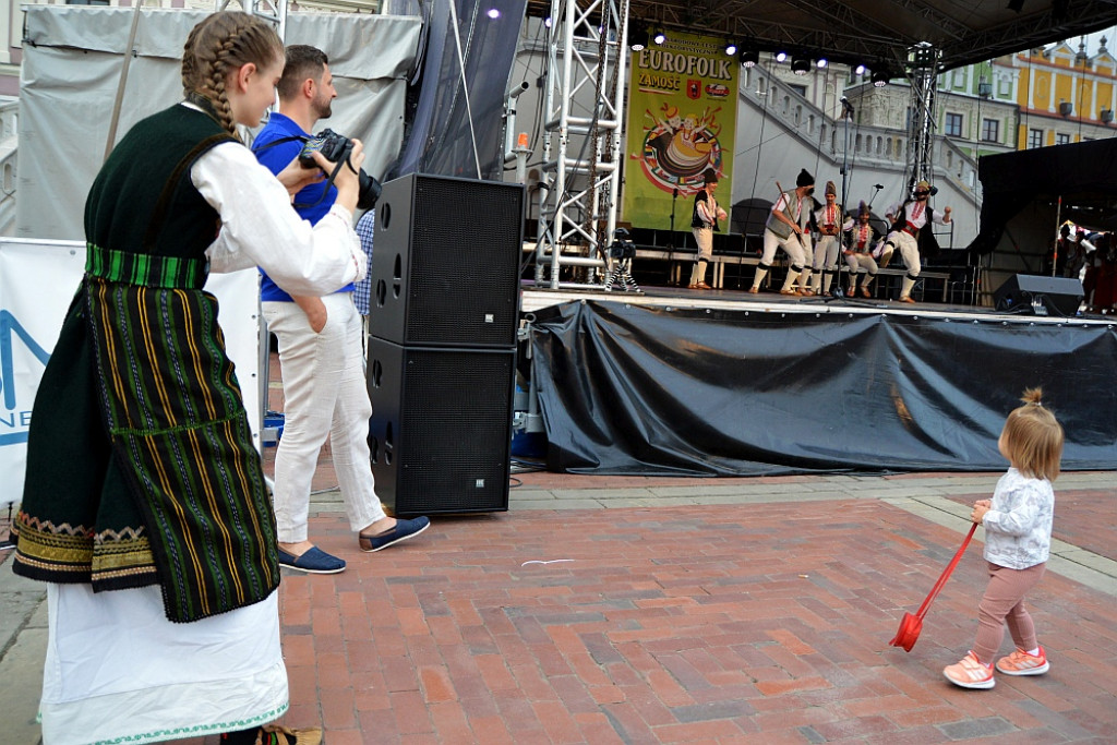 Piąty dzień Międzynarodowego Festiwalu Folklorystycznego EUROFOLK - Zamość 2022
