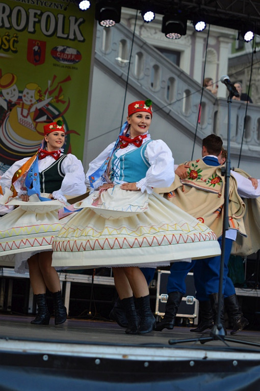 Piąty dzień Międzynarodowego Festiwalu Folklorystycznego EUROFOLK - Zamość 2022