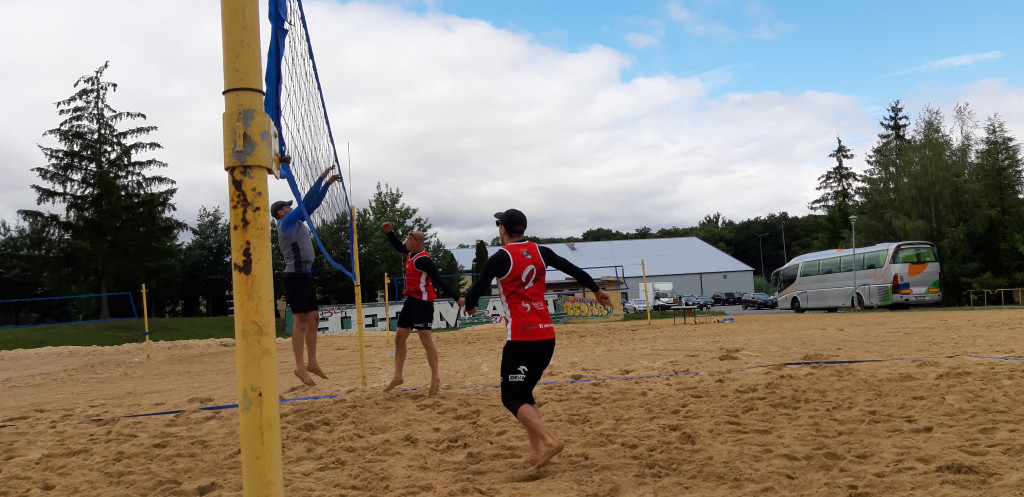 I TURNIEJ SIATKÓWKI PLAŻOWEJ MĘŻCZYZN LATO 2022