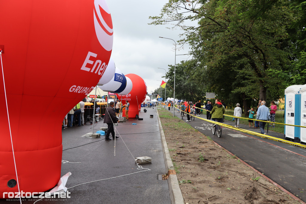 Finisz II etapu wyścigu kolarskiego Tour de Pologne w Zamościu