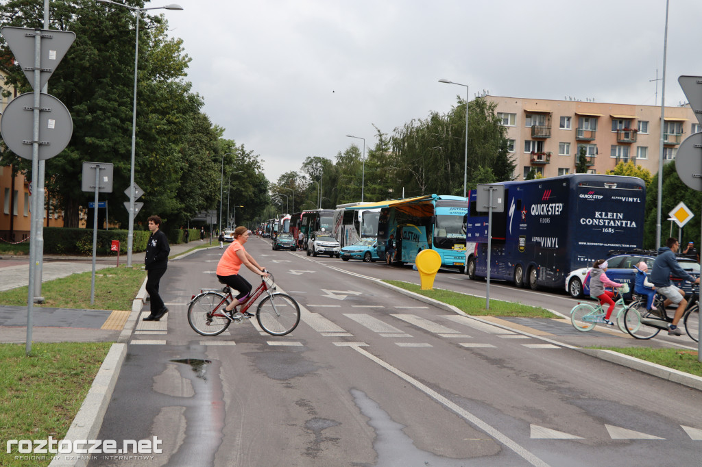 Finisz II etapu wyścigu kolarskiego Tour de Pologne w Zamościu