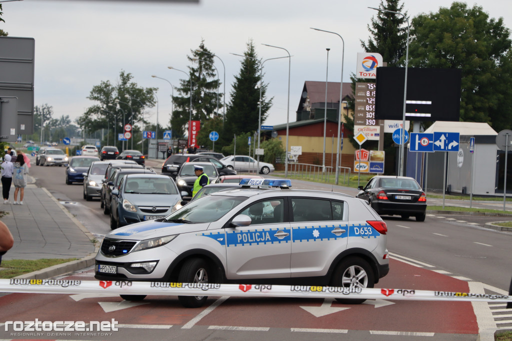 Finisz II etapu wyścigu kolarskiego Tour de Pologne w Zamościu