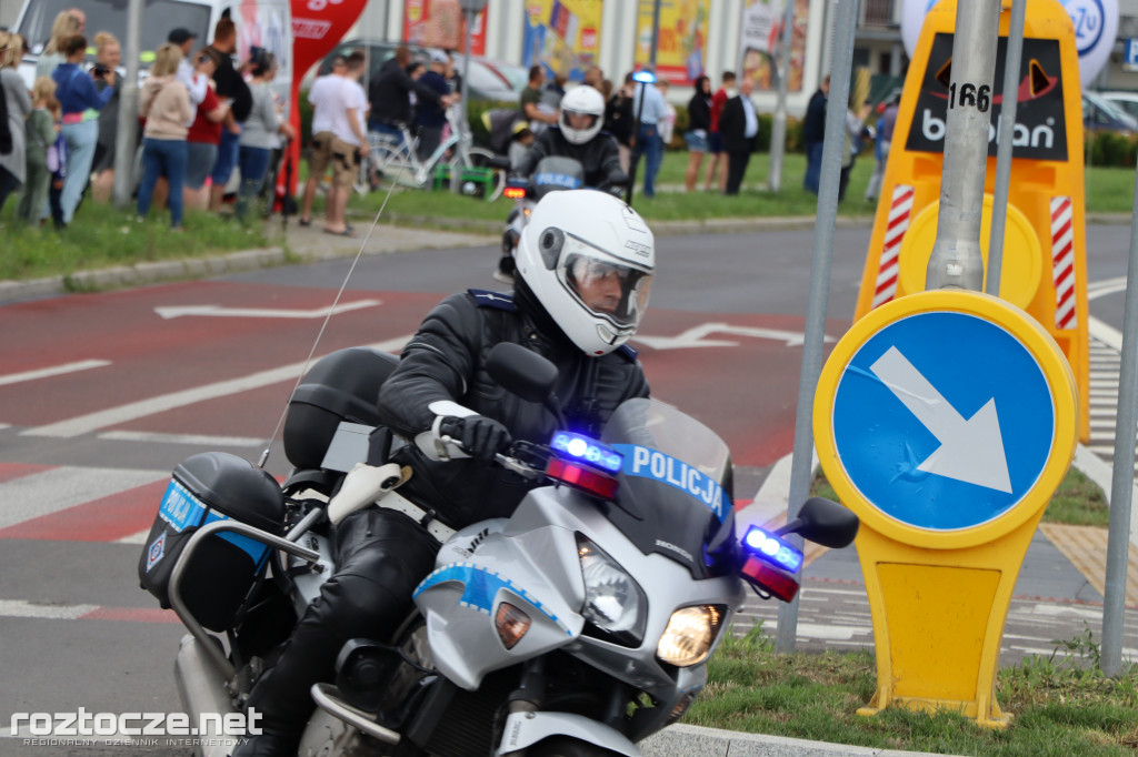 Finisz II etapu wyścigu kolarskiego Tour de Pologne w Zamościu