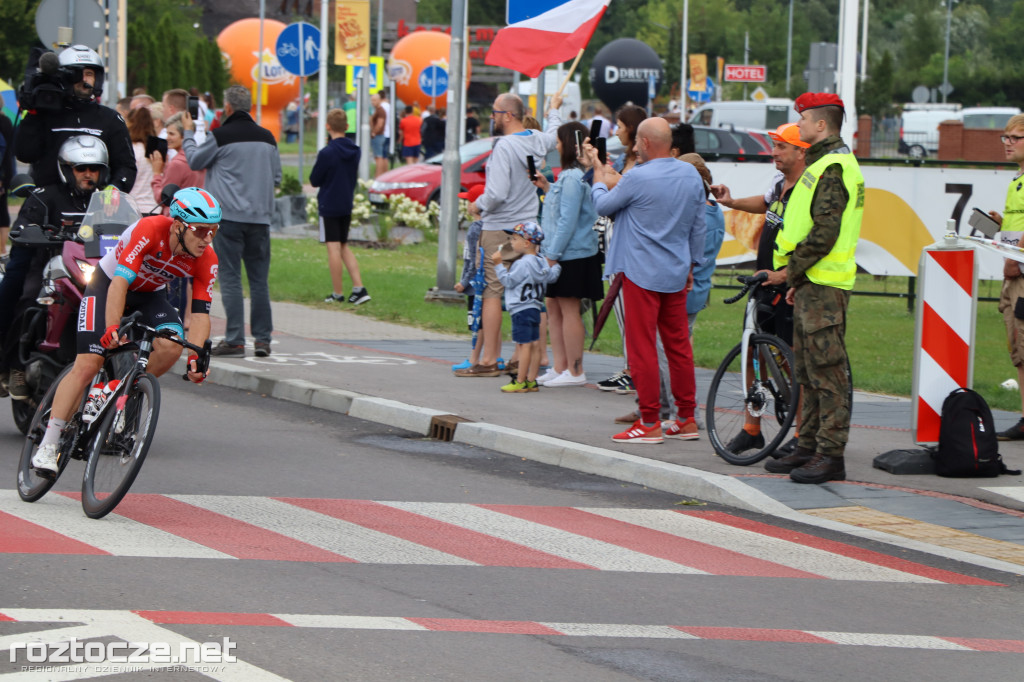 Finisz II etapu wyścigu kolarskiego Tour de Pologne w Zamościu