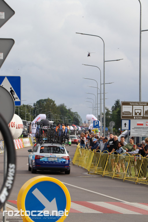Finisz II etapu wyścigu kolarskiego Tour de Pologne w Zamościu