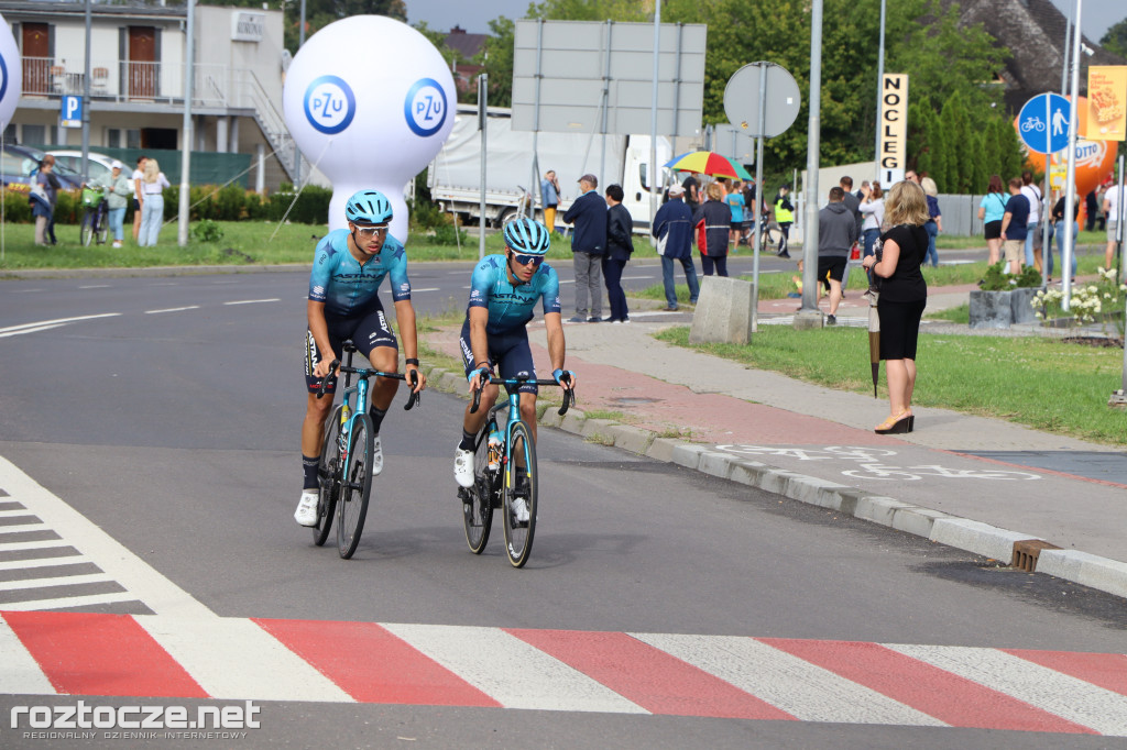 Finisz II etapu wyścigu kolarskiego Tour de Pologne w Zamościu