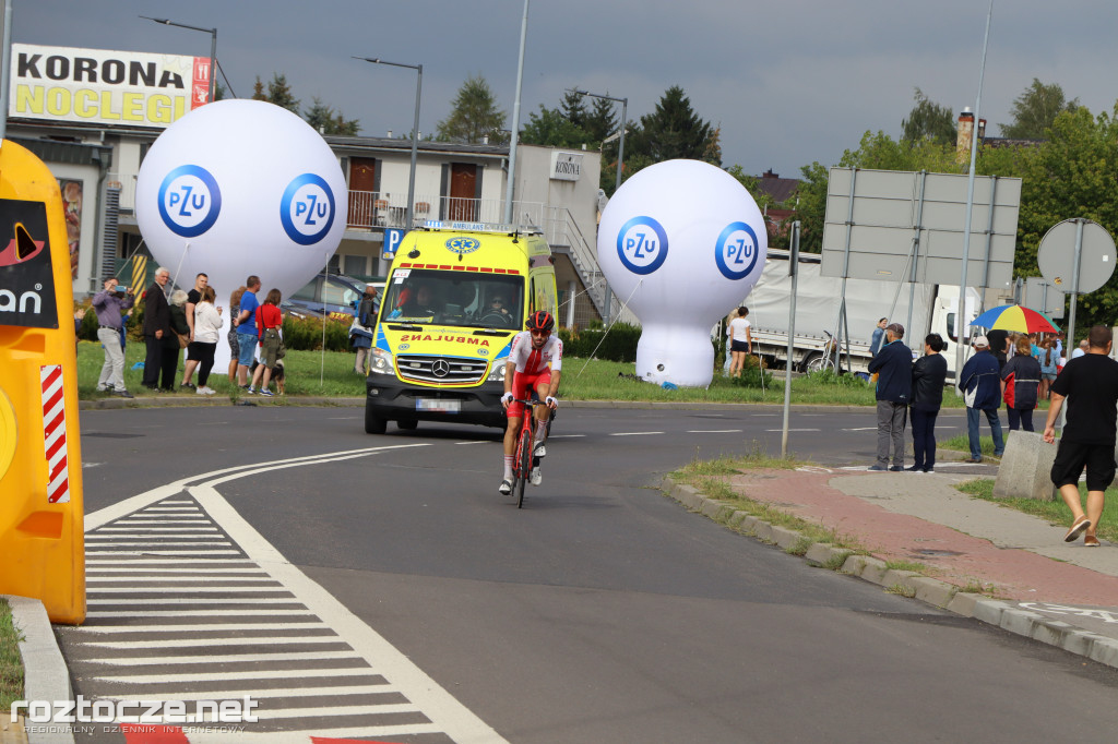 Finisz II etapu wyścigu kolarskiego Tour de Pologne w Zamościu