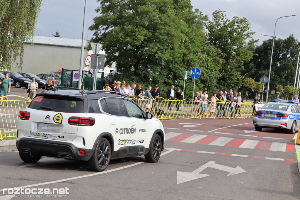 Finisz II etapu wyścigu kolarskiego Tour de Pologne w Zamościu