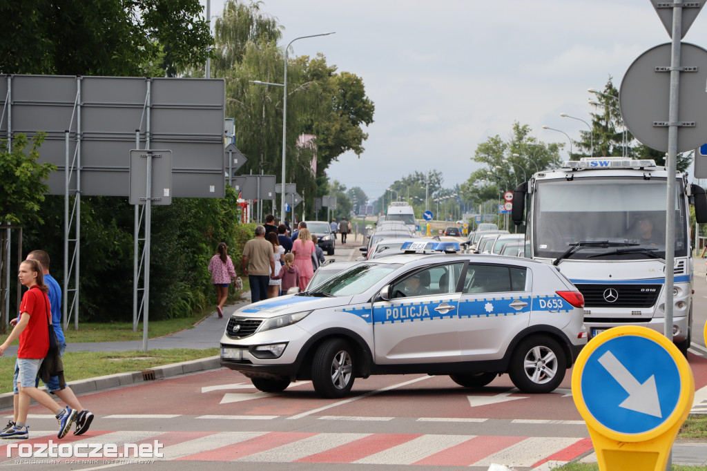 Finisz II etapu wyścigu kolarskiego Tour de Pologne w Zamościu