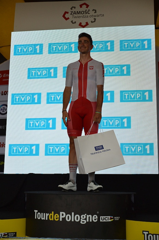 Finisz II etapu wyścigu kolarskiego Tour de Pologne w Zamościu [META]