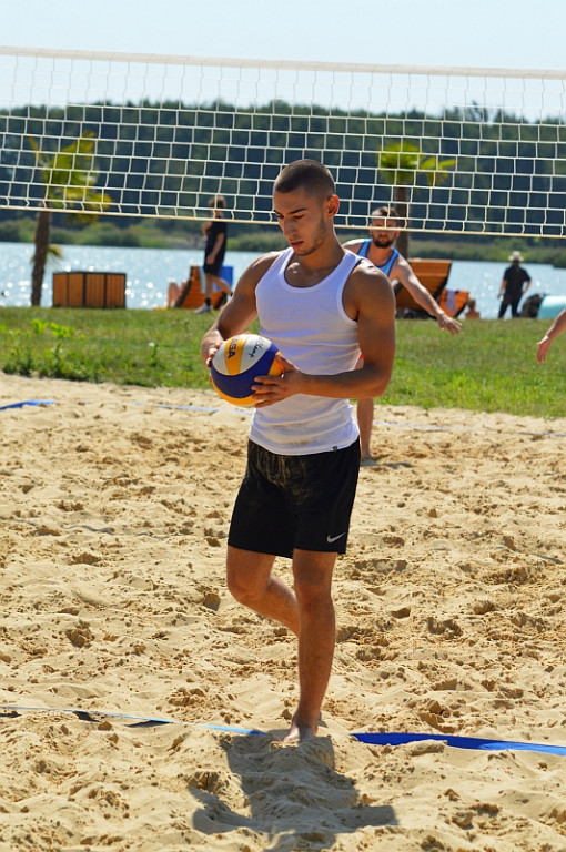 Sportowe zakończenie wakacji nad zamojskim zalewem z koszykówką 3x3