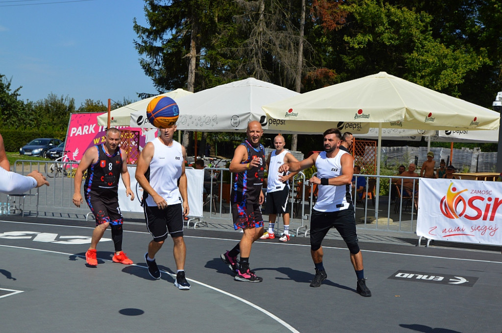 Sportowe zakończenie wakacji nad zamojskim zalewem z koszykówką 3x3