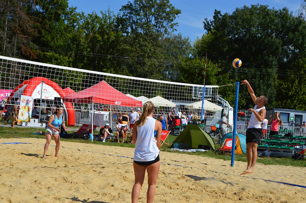 Sportowe zakończenie wakacji nad zamojskim zalewem z koszykówką 3x3