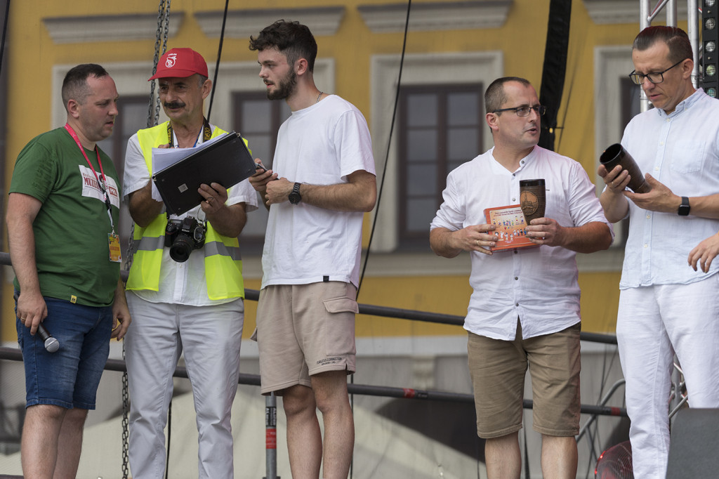 Pierwszy zlot pojazdów zabytkowych w Zamościu. To był świetny debiut!