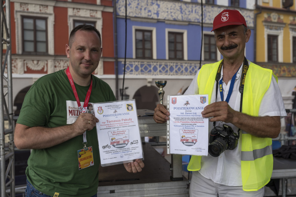 Pierwszy zlot pojazdów zabytkowych w Zamościu. To był świetny debiut!