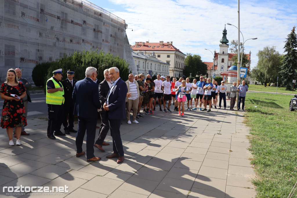 Wystartował XXXIII Czteroetapowy Bieg Pokoju Pamięci Dzieci Zamojszczyzny