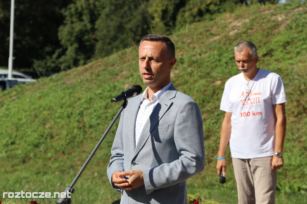 Wystartował XXXIII Czteroetapowy Bieg Pokoju Pamięci Dzieci Zamojszczyzny