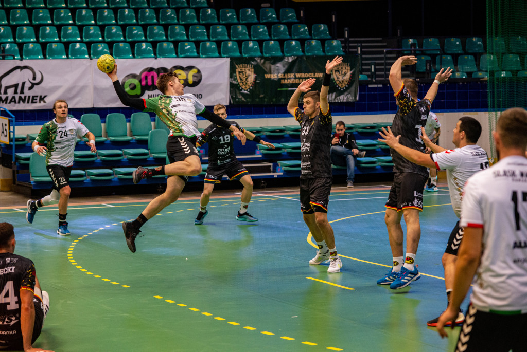 Punkty zostały we Wrocławiu [ŚLĄSK WROCŁAW HANDBALL – KPR PADWA ZAMOŚĆ]