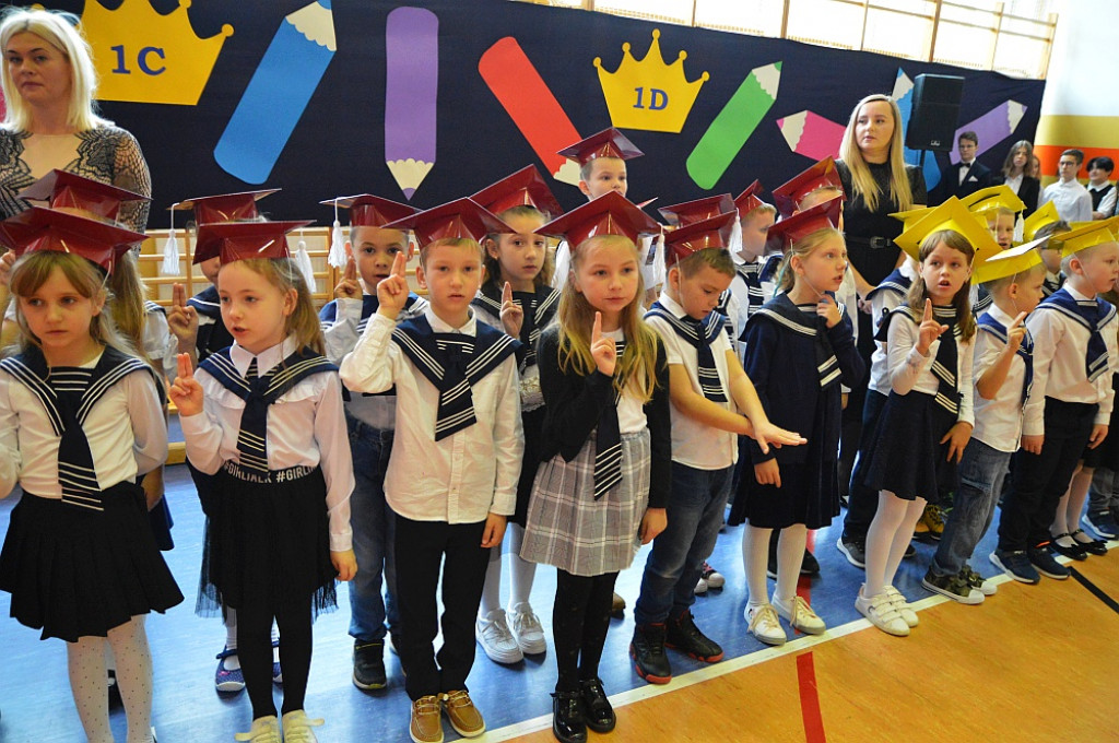 Uroczyste ślubowanie uczniów klas I SP3 i otwarcie Laboratorium Przyszłości