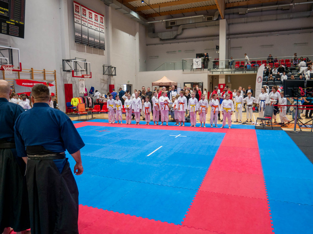 24 medale zdobyte podczas XV Pucharu Mistrza w Karate Tradycyjnym we Wrocławiu