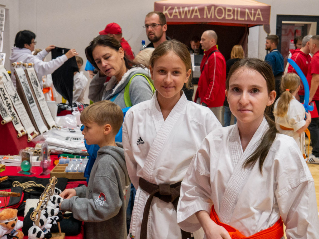 24 medale zdobyte podczas XV Pucharu Mistrza w Karate Tradycyjnym we Wrocławiu