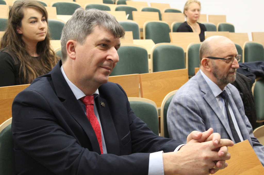 Forum Polonijne w murach AZ
