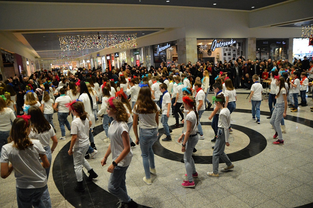 FLASHMOB w Galerii Twierdza