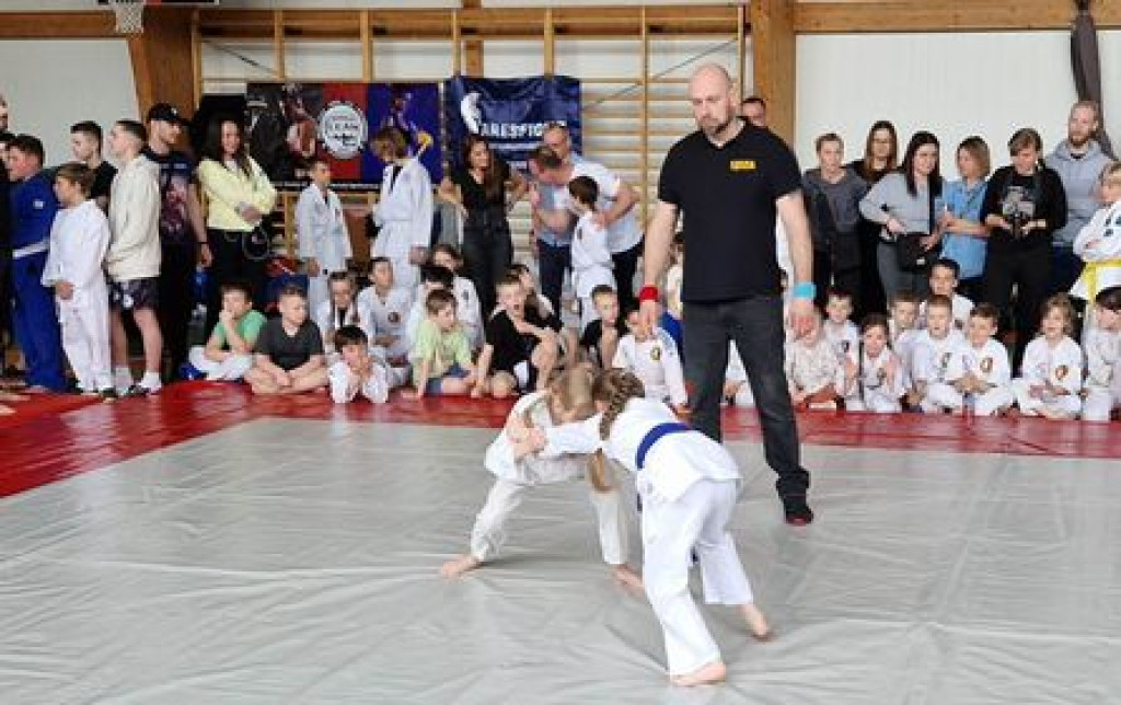  Młodzi Zawodnicy Bushido Szczebrzeszyn kolejny raz odnieśli sukces